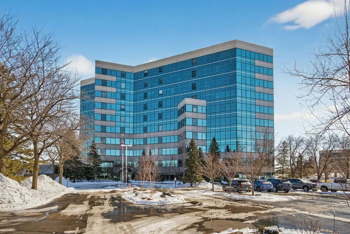 5601 Smetana Drive #101, Minnetonka, MN 55343 - #1