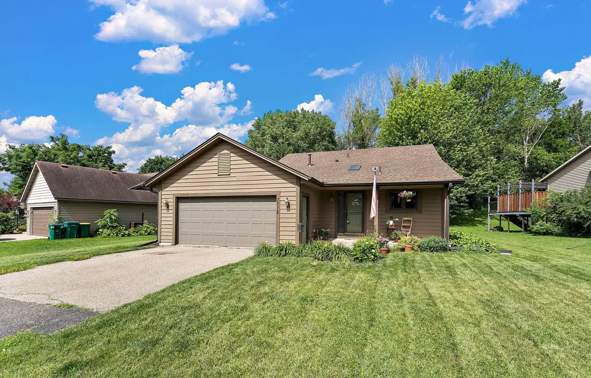 7775 Grinnell Way, Lakeville, MN 55044 - #1