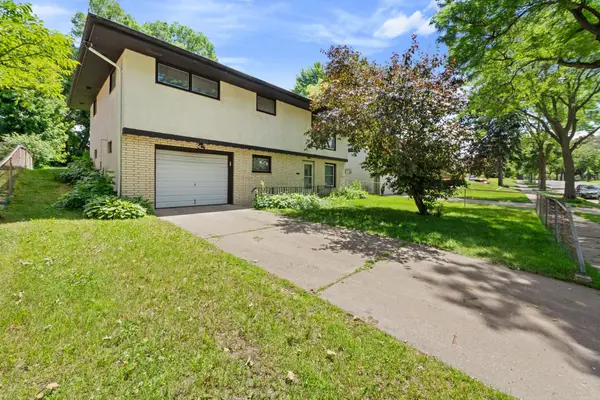 1422 Kent Street, Saint Paul, MN 55117