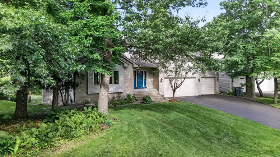 11019 Zumbrota Court Ne, Blaine, MN 55449 - #2
