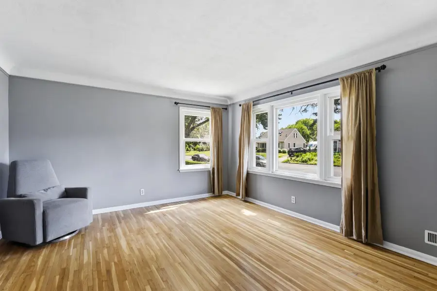 8221 Blaisdell Avenue S, Minneapolis, MN 55420 - #3