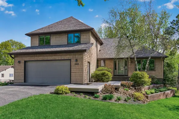 523 Wildwood Avenue, Saint Paul, MN 55110