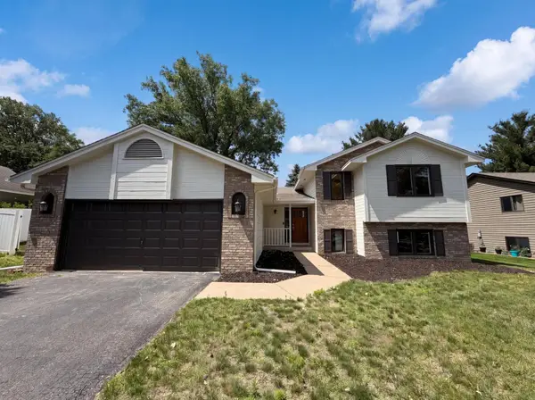 12754 Ibis Street Nw, Minneapolis, MN 55448