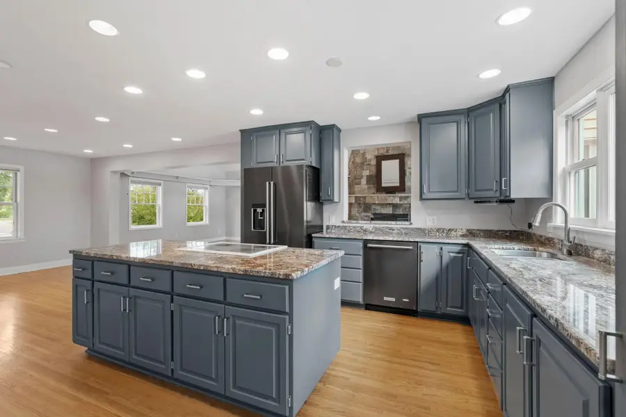 223 E River Parkway, Champlin, MN 55316 - #3