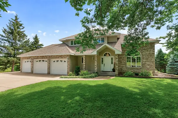 11976 Banyon Avenue Nw, Monticello, MN 55362