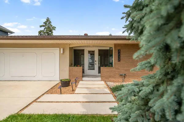 3217 36th Avenue Ne, Minneapolis, MN 55418