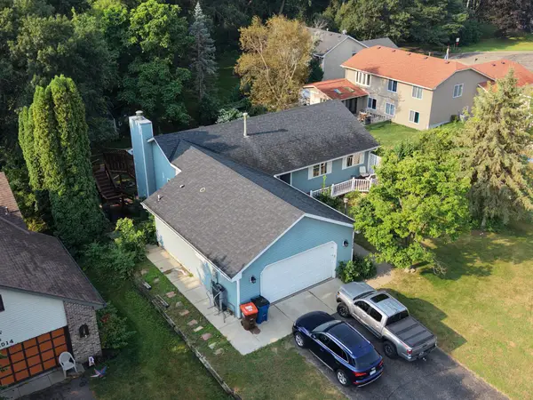2508 Knoll Circle, Saint Paul, MN 55109