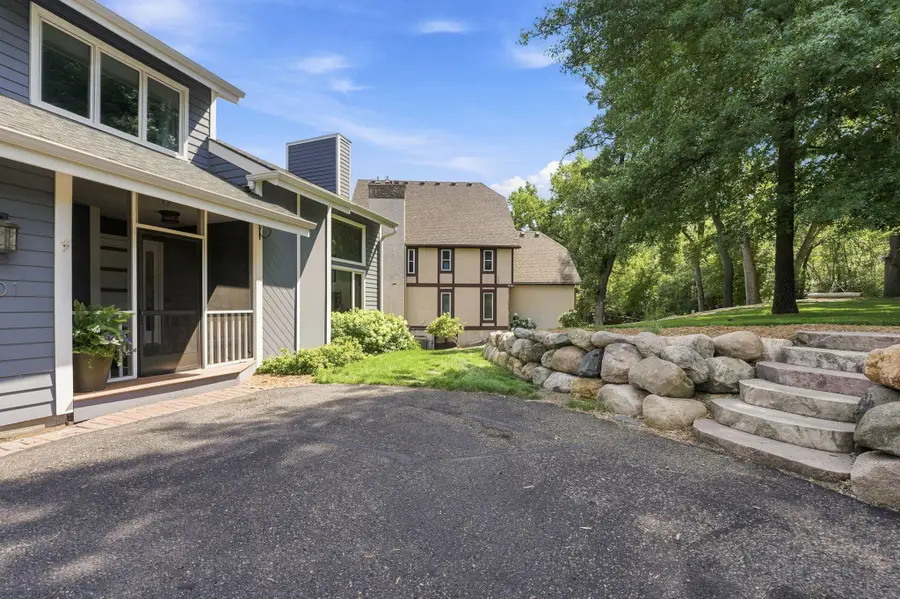 8601 Chalet Road, Bloomington, MN 55438 - #3