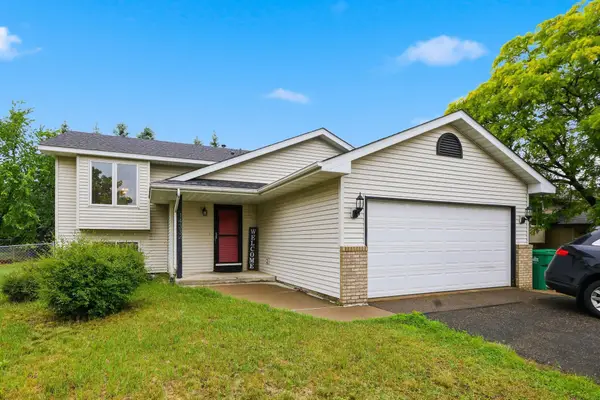 14332 Tungsten Way Nw, Ramsey, MN 55303