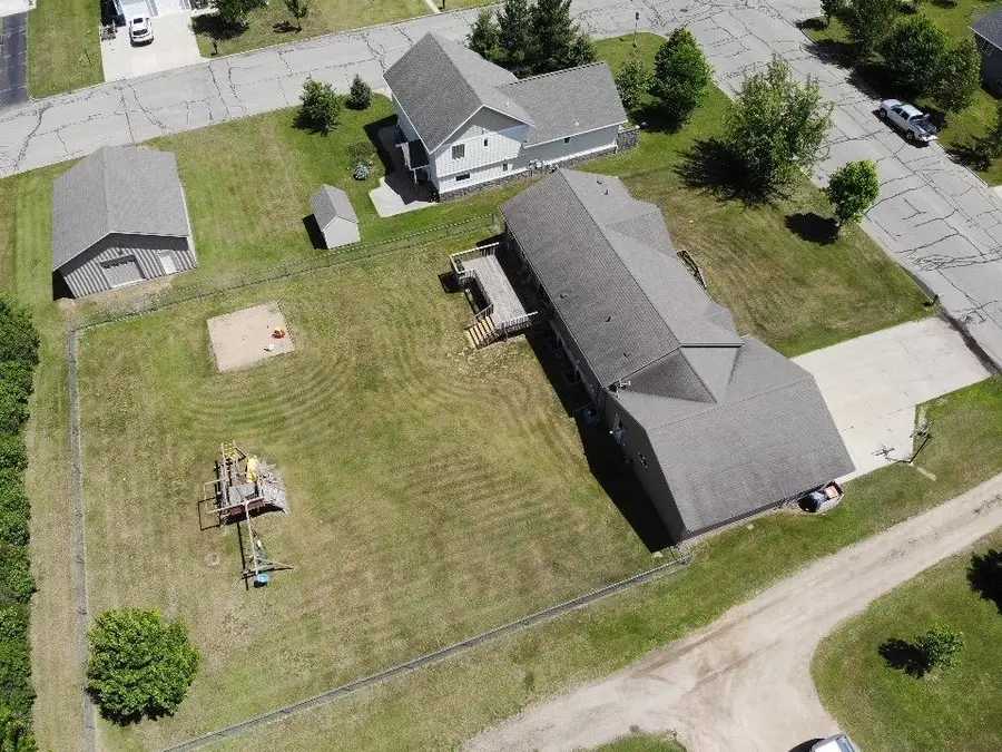 708 Irving Avenue Sw, Wadena, MN 56482 - #3