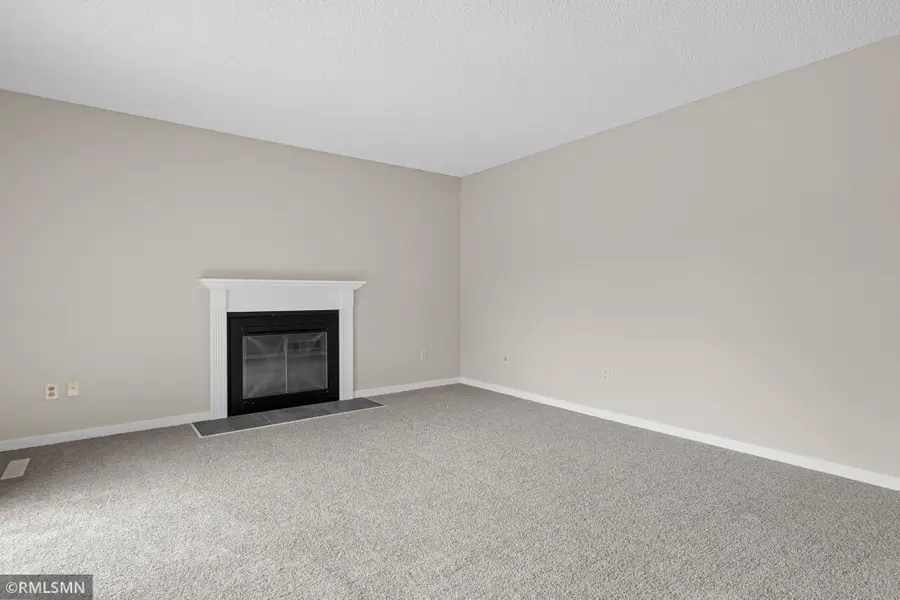 7654 Dunmore Road, Woodbury, MN 55125 - #2