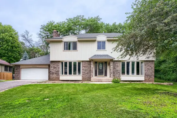 3005 Carlsbad Court, Burnsville, MN 55337