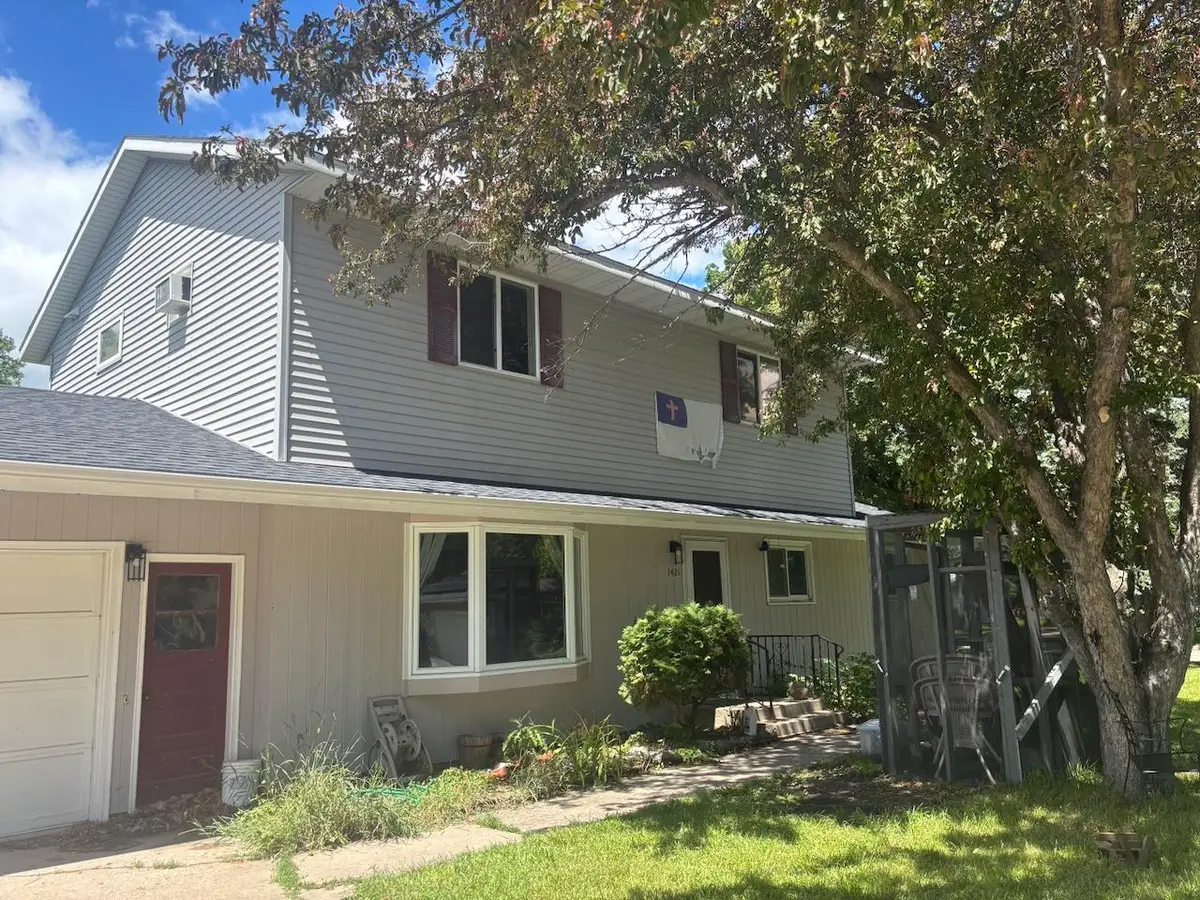 1421 Vista Lane, Willmar, MN 56201 - #1