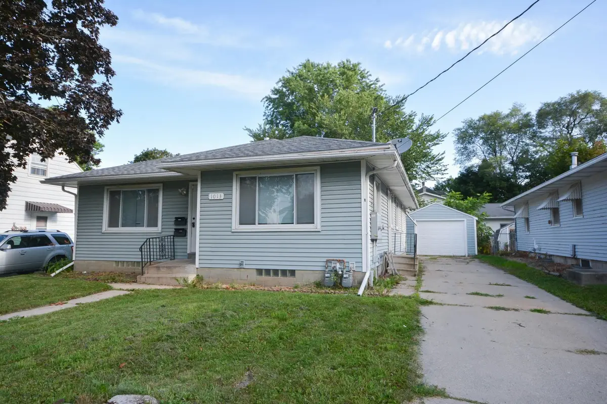 1013 9th Street Ne, Rochester, MN 55906 - #1