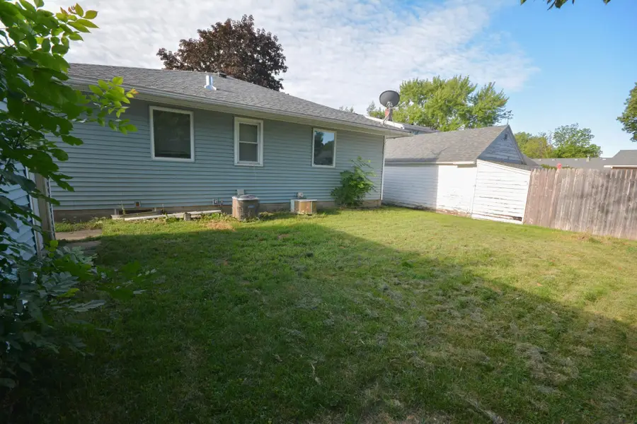 1013 9th Street Ne, Rochester, MN 55906 - #3