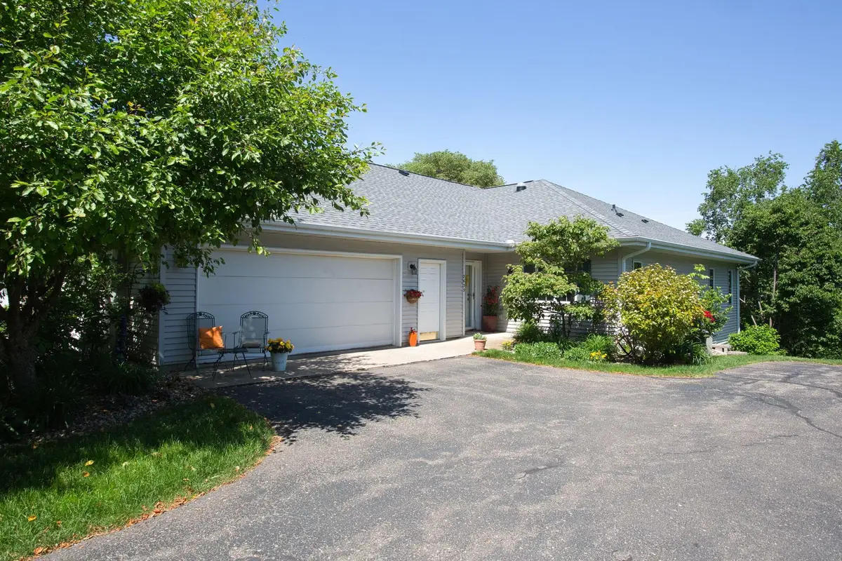 2633 Golf View Drive, River Falls, WI 54022 - #1