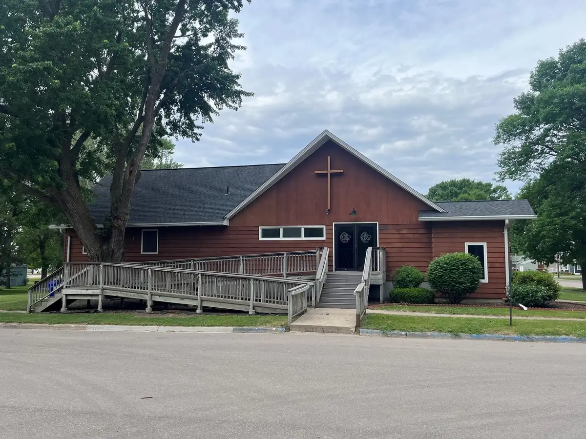 605 9th Avenue, Clarkfield, MN 56223 - #1