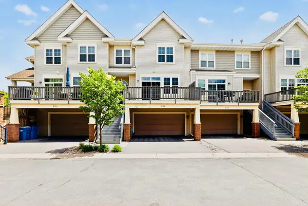 8138 Oakview Circle N, Osseo, MN 55369