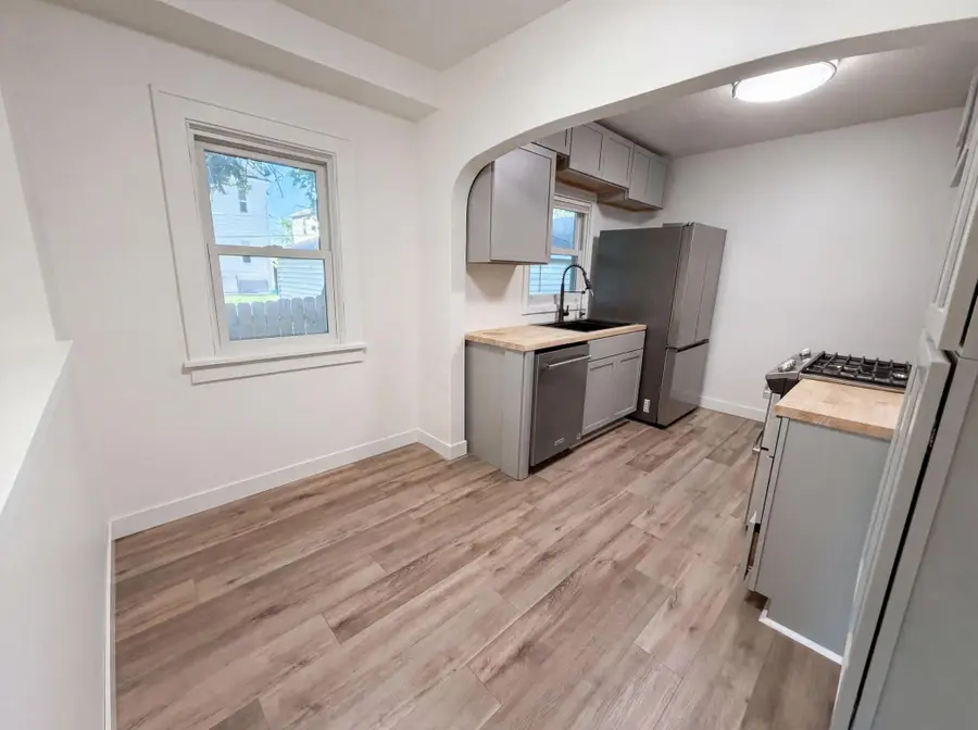 2715 Irving Avenue N, Minneapolis, MN 55411 - #2
