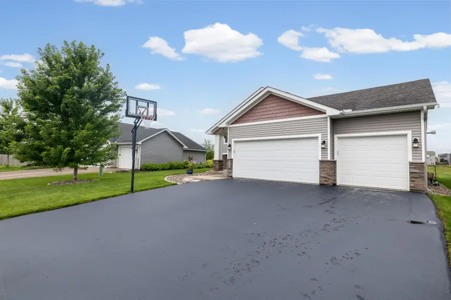 6679 210th Street W, Farmington, MN 55024 - #2