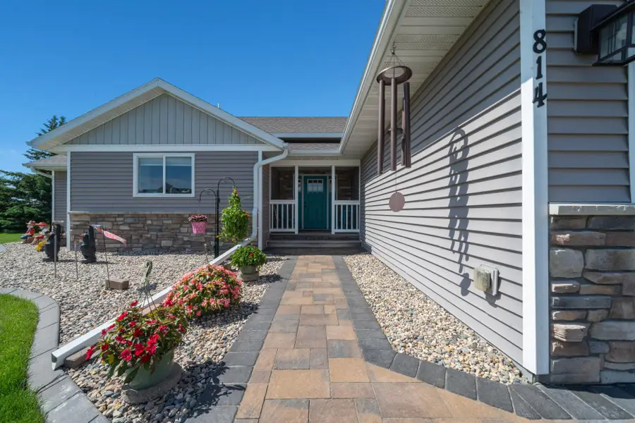 814 Curt Felt Drive, Alexandria, MN 56308 - #3