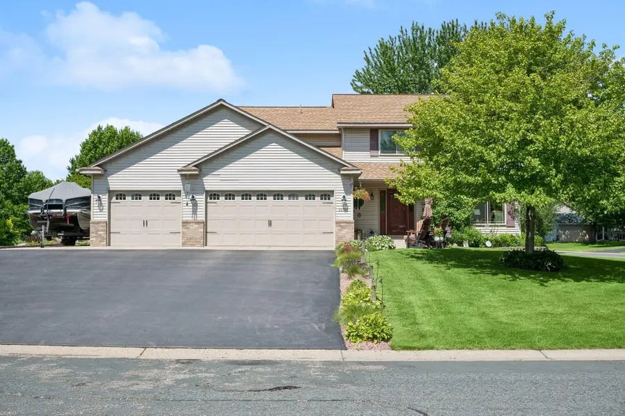 21071 Hyacinth Avenue, Lakeville, MN 55044 - #2