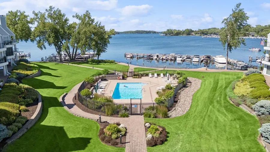 603 Lake Street #215, Excelsior, MN 55331 - #2