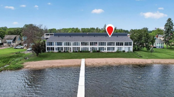 43 2nd Avenue Se #202, Forest Lake, MN 55025