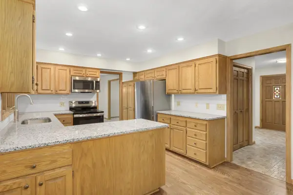 3535 Rosewood Lane N, Minneapolis, MN 55441