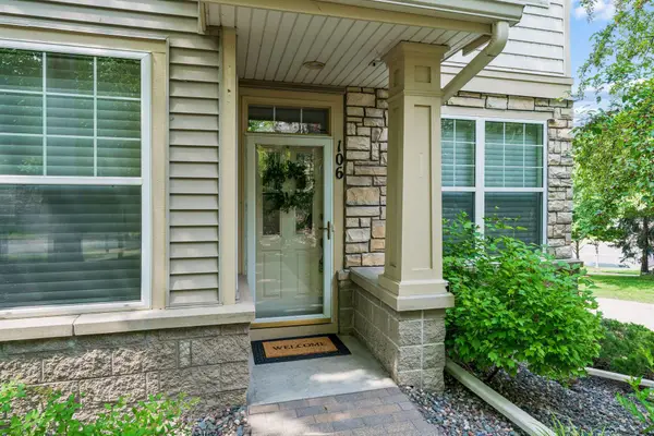 8292 Labont Way #106, Eden Prairie, MN 55344