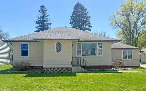 217 Pearl Street W, Amboy, MN 56010