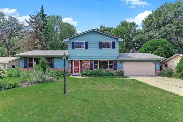 7033 Courtly Road, Saint Paul, MN 55125