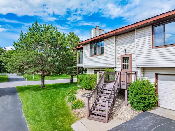 11607 88th Avenue N, Osseo, MN 55369