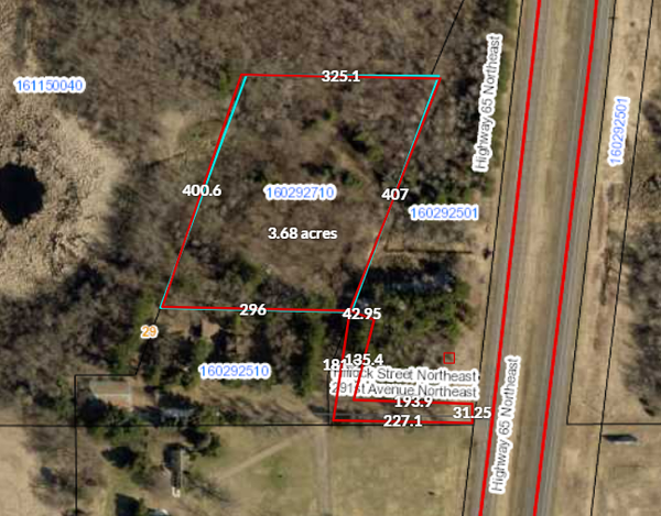415 Hillock St Ne Avenue, Cambridge, MN 55008