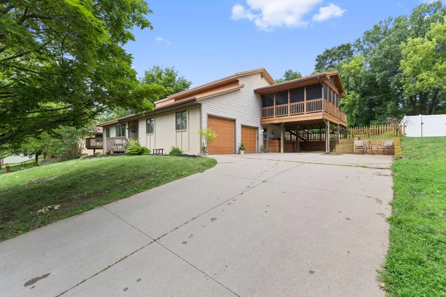 1306 Berry Ridge Road, Eagan, MN 55123 - #2