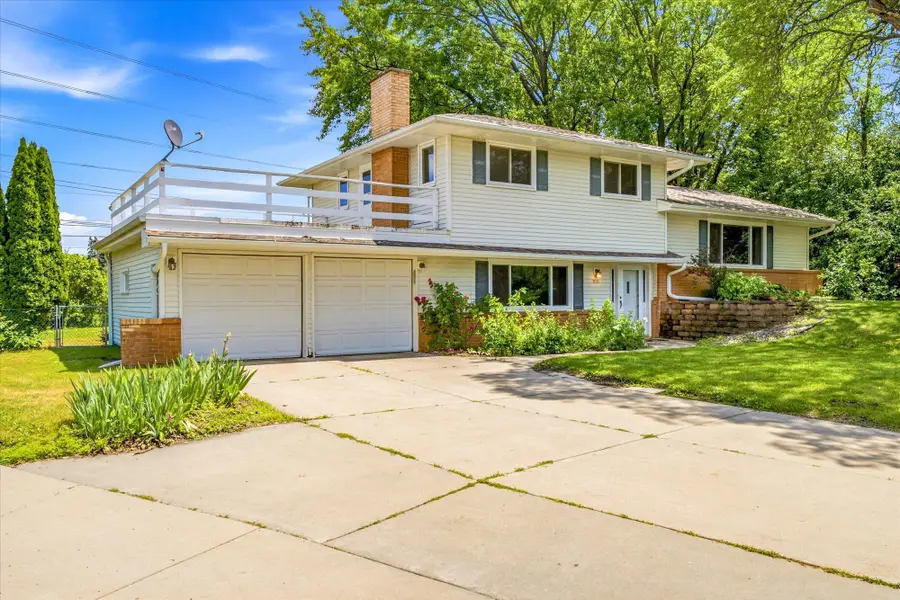11111 Carver Court, Burnsville, MN 55337 - #2