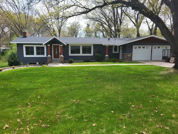 512 Brookwood Lane, Sartell, MN 56377