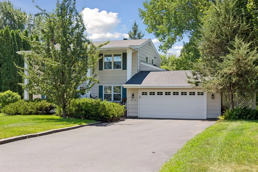 2415 Merrimac Lane N, Minneapolis, MN 55447 - #2