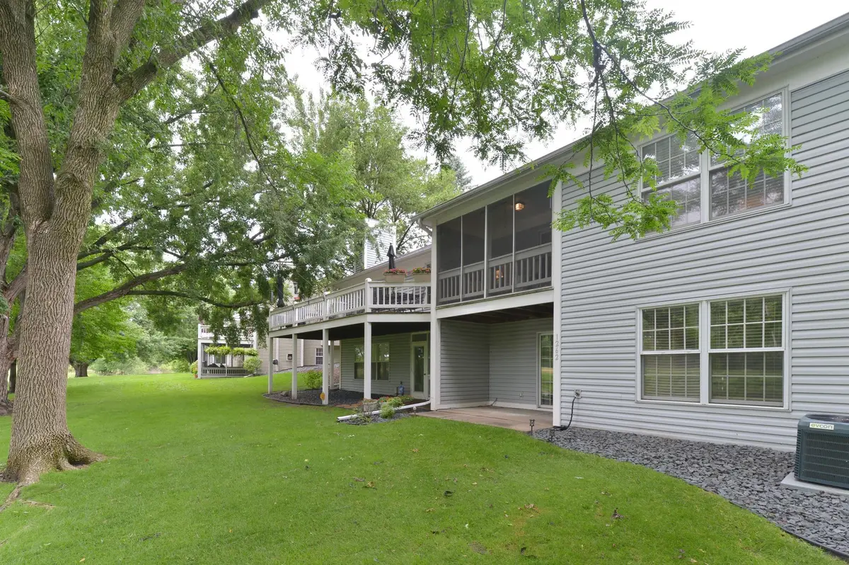 1262 Pond View Lane, White Bear Lake, MN 55110 - #1