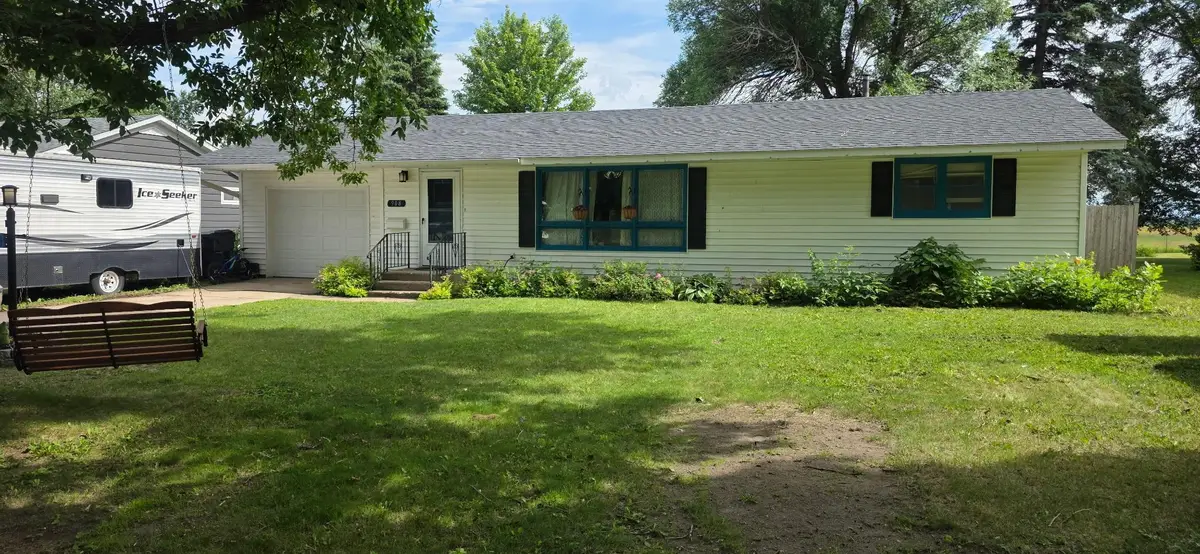 908 Westwood Drive Sw, Alexandria, MN 56308 - #1