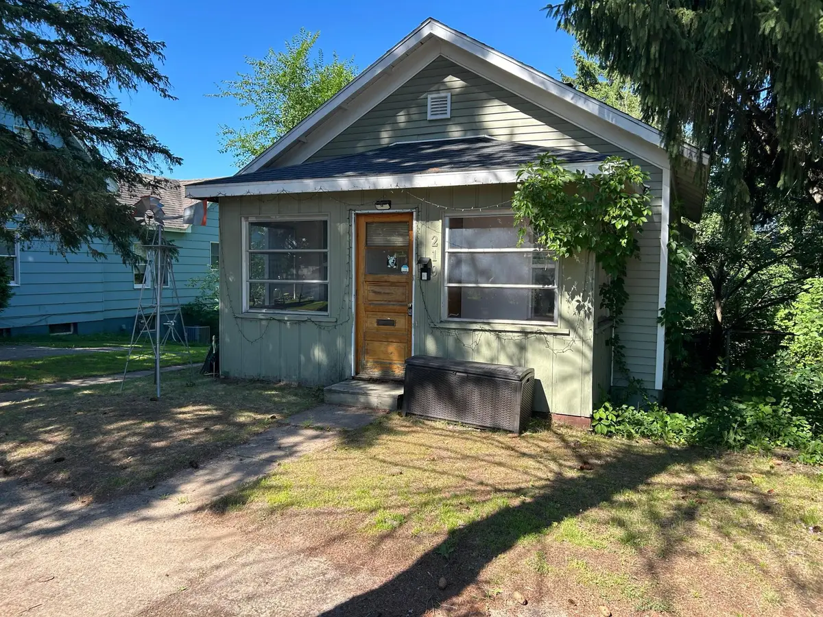 219 Gillis Avenue Ne, Brainerd, MN 56401 - #1