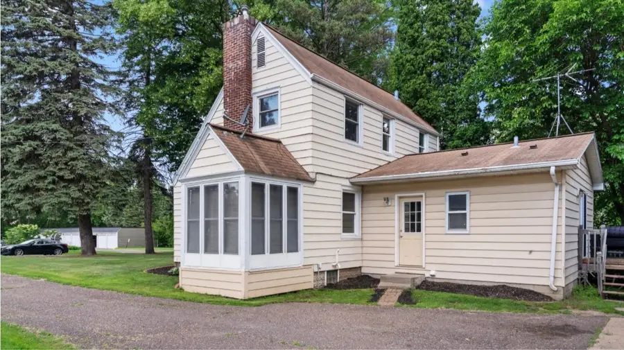 1880 Furness Street, Saint Paul, MN 55109 - #2