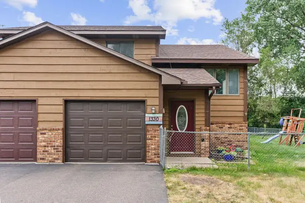 1330 107th Avenue Nw, Minneapolis, MN 55433