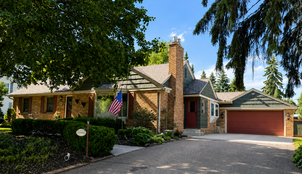 1715 Preston Lane, Hopkins, MN 55343