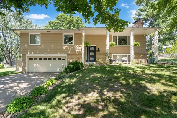 4640 Decatur Avenue N, Minneapolis, MN 55428