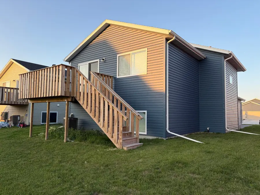 6717 Thomas Street, Horace, ND 58047 - #2