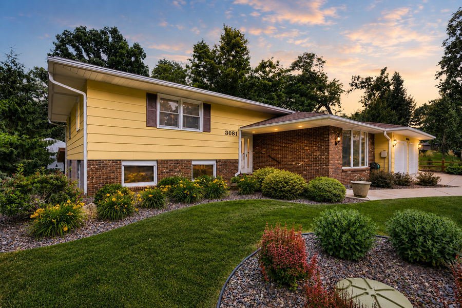 3081 Laverne Court N, Lake Elmo, MN 55042 - #2