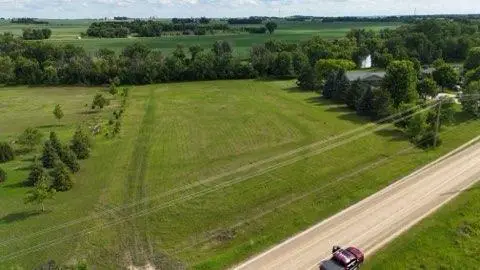 30902 Cannon River Boulevard, Northfield, MN 55057