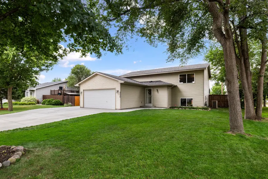 9430 Hale Avenue S, Cottage Grove, MN 55016 - #2