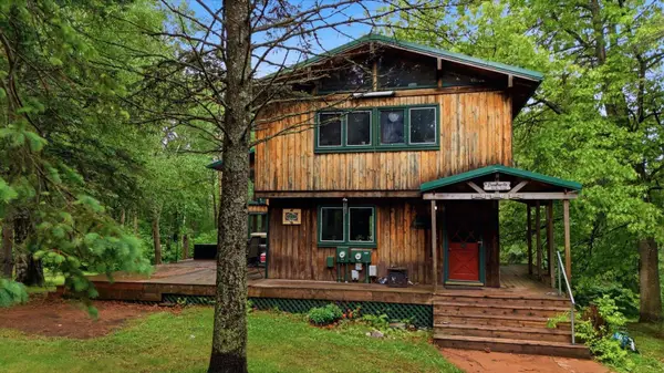 5038 Morris Thomas Rd, Hermantown, MN 55811